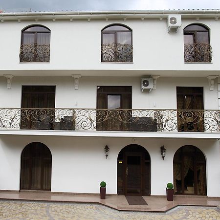 Prima Villa Guest House Vinnitsya Dış mekan fotoğraf