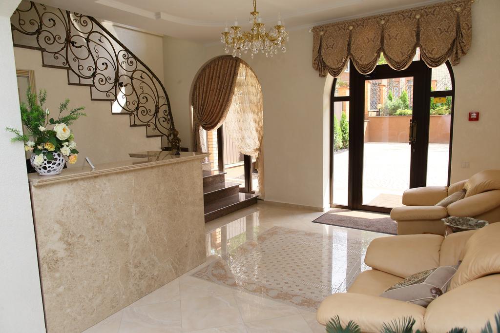 Prima Villa Guest House Vinnitsya Dış mekan fotoğraf
