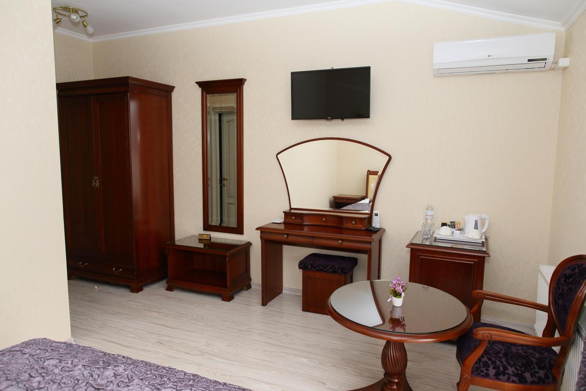 Prima Villa Guest House Vinnitsya Dış mekan fotoğraf