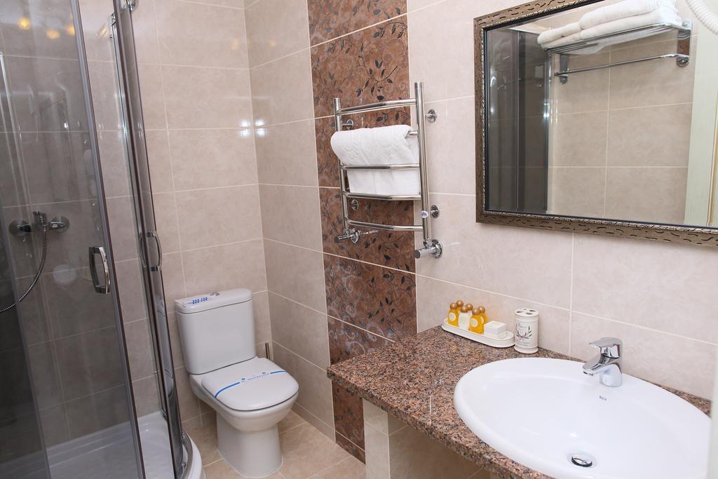 Prima Villa Guest House Vinnitsya Oda fotoğraf